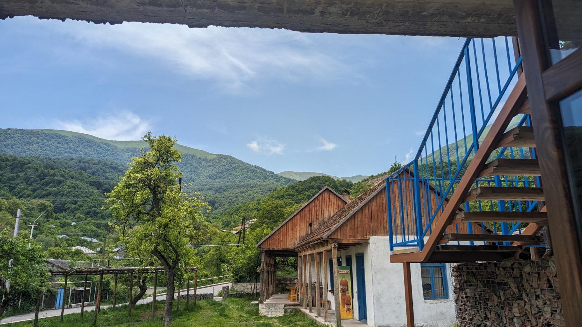 Hotel Arevi Gosh Екстер'єр фото