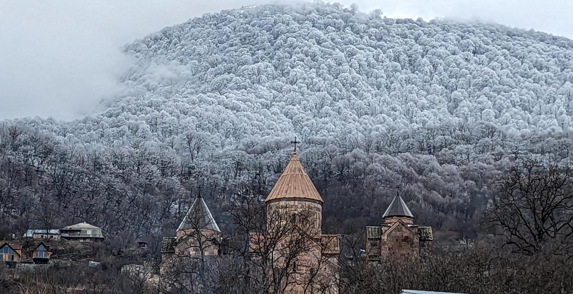 Hotel Arevi Gosh Екстер'єр фото