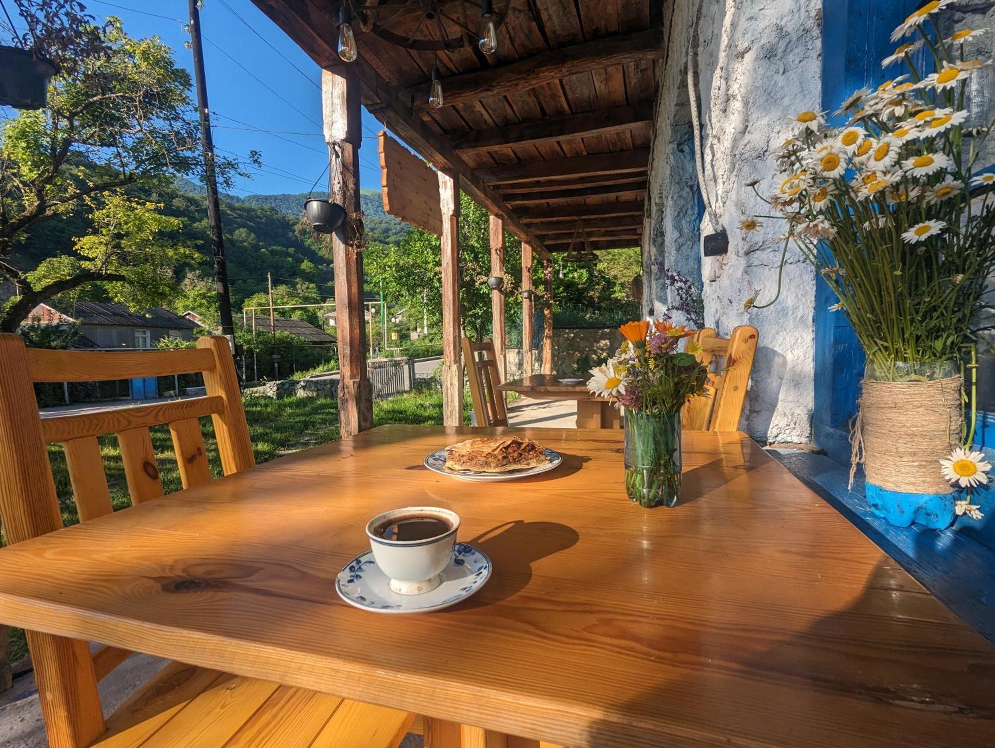 Hotel Arevi Gosh Екстер'єр фото
